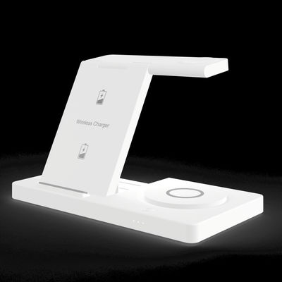 Bom preço Estação de carregamento sem fio dobrável para smartphones fones de ouvido relógios 3W relógio carregamento 15W telefone saída personalizado on-line