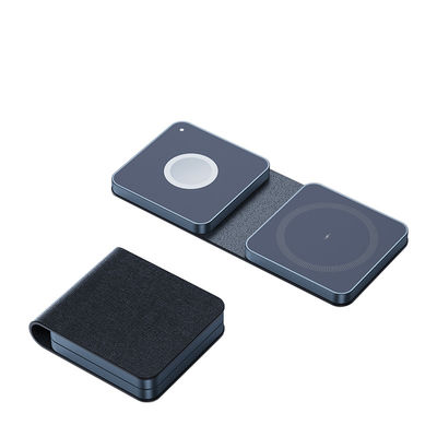Bom preço Pad de carregamento sem fio de carregamento rápido 3 em 1 Carregador de viagem do Iphone com potência de carregamento ajustável automaticamente on-line