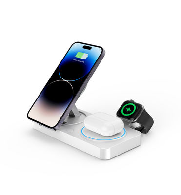 Bom preço Tipo C Interface Carregador sem fio com saída de telefone celular de 15W Multifuncional Suporta Apple Carregamento Material ABS PC on-line