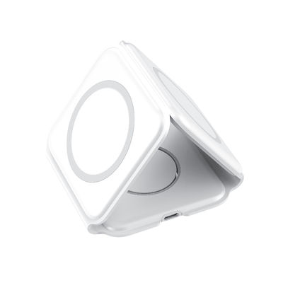 Bom preço branco preto 3 em 1 carregador sem fio dobrável suporta Iphone Iwatch Airpods fones de ouvido on-line
